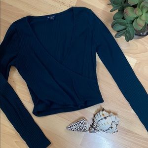 V-neck Blue/Green Crop Top